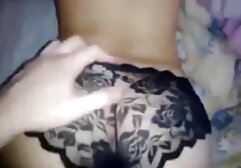 Chupar la polla chica blanca toma una corrida en su culo después de ser golpeado en su coño grandes mamadas