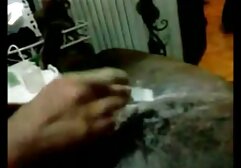 Cámara oculta adolescente se masturba en el videos porno incesto real sofá