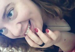Una chica sexy con hermosos pies calientes. videos sexso R. B.