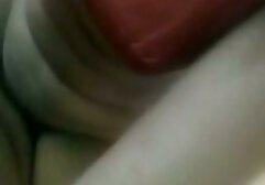 Una hermosa puta negra toma una polla blanca violaciones xxx