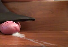 Se folla a la rubia de la abuelita con videos hentai gratis medias negras