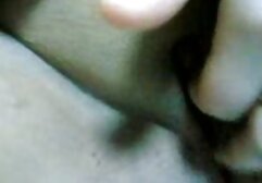 MILF con enormes toroporo tetas